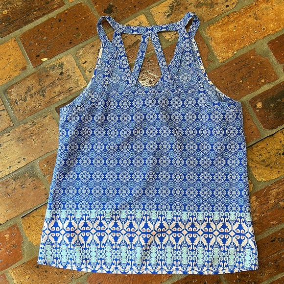 Skies Are Blue + Stitch Fix Crisscross Back top szM NWOT - Picture 6 of 9